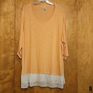 NWOT 3/4-length sleeve tshirt
